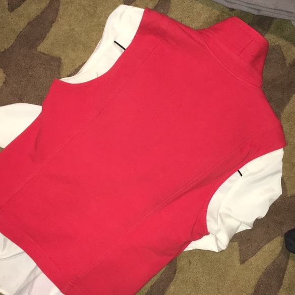 Vest - Picture 5 of 5